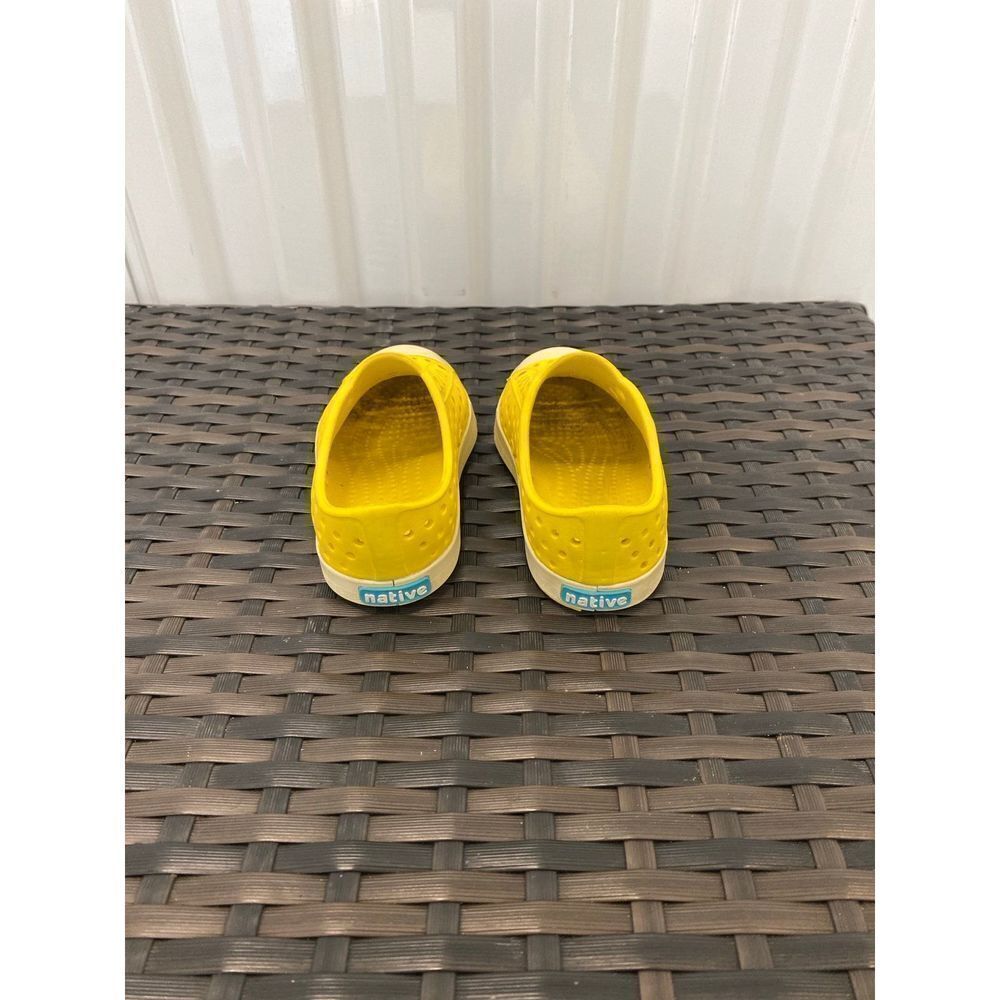 Native Jeffersons, Shoes Children Size 7 - Picture 4 of 6